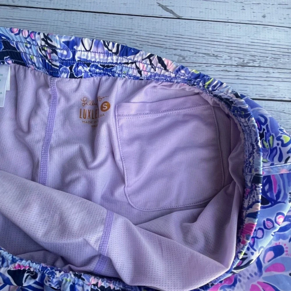 Lilly Pulitzer Luxletic Floral Paisley Shorts Women Small Nautical Coastal